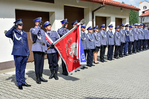 Policjanci nominowani na wyższe stopnie policyjne.