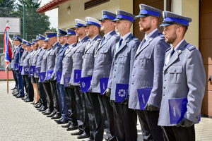 Policjanci nominowani na wyższe stopnie policyjne.