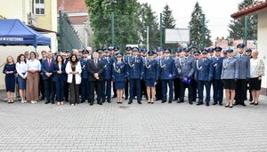 Zdjęcie grupowe wszystkich uczestników uroczystości.